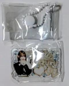 me:i カプセルトイ