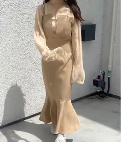 JUNOAH ベージュ キャミソール フレアスカート ワンピース