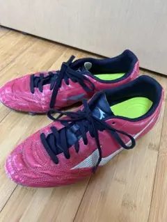 MIZUNO モナルシーダネオ ジュニア サッカーシューズ レッド 24cm