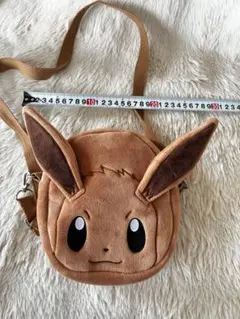 イーブイ ぬいぐるみフェイスポシェット サンダース - メルカリ