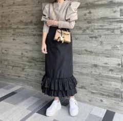 2025年最新】シーニュ cygne デニムの人気アイテム - メルカリ