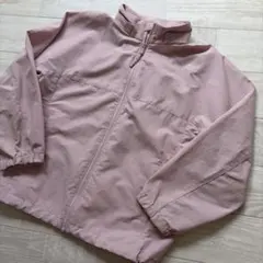 UNIQLO キッズ ポケッタブルパーカ 130cm 汚れ箇所あり
