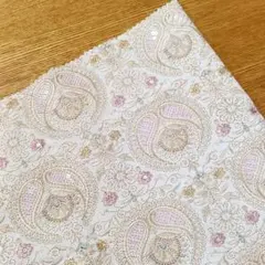 【45×45】インド刺繍生地 羽根 はぎれ 布 生地