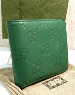 良品　GUCCI グッチ　グッチシマ　ラバー　二つ折り財布　箱付き　グリーン系