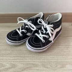 Item thumbnail for item 6cd2958a-883d-4059-8257-5443d4c3f305