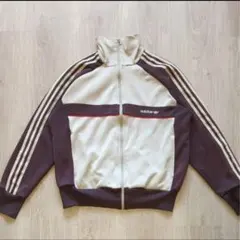 Item thumbnail for item 4e207123-05f1-4f4c-8189-1d95eaca0eae