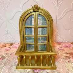 Item thumbnail for item fc725580-080f-4b98-9f68-85d570d39485