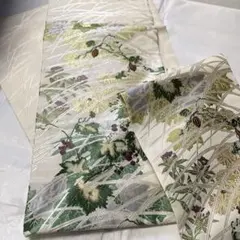 袋帯　皇室御用達　唐織　山葡萄唐草　里の花　山口弘躬