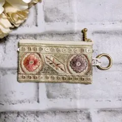 Item thumbnail for item 6b50d8bd-843e-420e-8b4e-989bb0eabd10