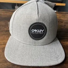 OAKLEY FACTORY PILOT グレー キャップのサムネイル