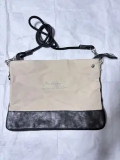 Item thumbnail for item 4bd8e402-1897-4d14-8cab-eefc9e0b63dd