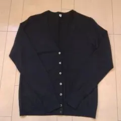 ユニクロ　黒Vネックカーディガン　М