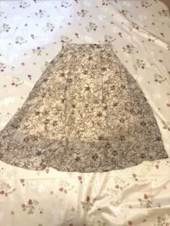 新品未使用　allamandaシフォンフレアスカート