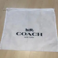 COACH ロゴ入り収納袋 ホワイト