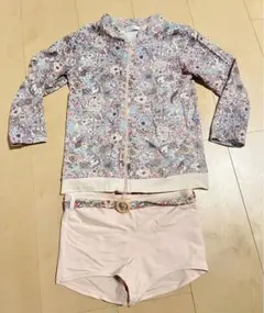 花柄ラッシュガードとショートパンツセット120サイズ