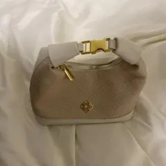ベージュ ハンドバッグ ゴールド金具