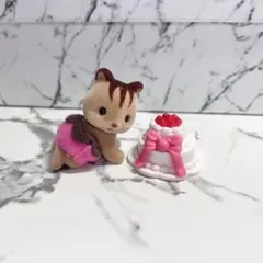 シルバニアファミリー　ランダム　フィギュア　スイーツケーキセット