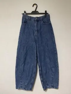 Item thumbnail for item 2aebafbd-bf40-478a-9696-5735418715d7