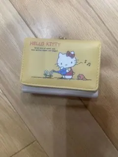 ハローキティ　三つ折り財布のサムネイル