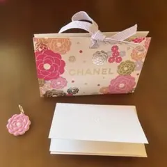 CHANEL 母の日限定ギフトボックス カメリア