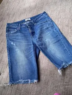 Item thumbnail for item 90f78ad2-bdc0-4780-86c8-70a31ef63ed0