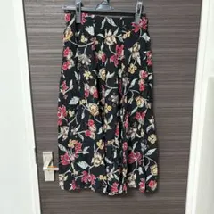 花柄ロングスカート マキシ丈スカート ブラック レッド イエロー