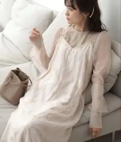 Bab 刺繍キャミワンピース　アイボリー　Mサイズ