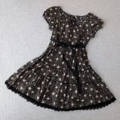 ペイデフェ（pays des fées）ウイルス柄ワンピース（11号／M相当