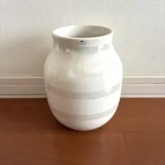 ケーラー　オマジオフラワーベース　花瓶　パールホワイトのサムネイル