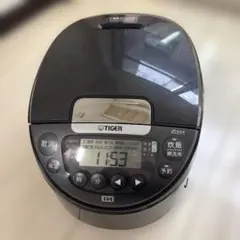TIGER IHジャー炊飯器 JPW-BK10 2021年製のサムネイル