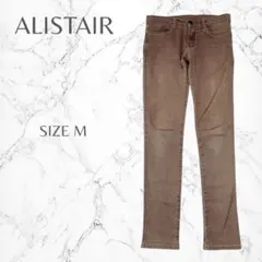 アリステア　カジュアル　着回し抜群　タイトめ　ストレッチ　ストレートパンツ　M