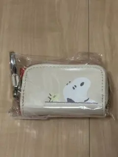 スヌーピー カラビナ付きミニケース ライトベージュ