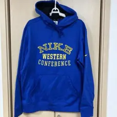 NIKE パーカー　サイズL