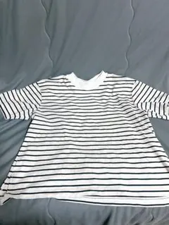 【ユニクロ】白黒ストライプ 半袖Tシャツ