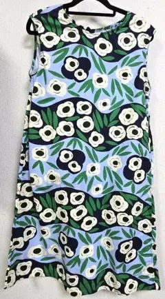 Item thumbnail for item 61a7bcb9-06ef-45e7-acc6-7fe3a3bb2461