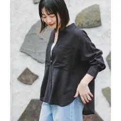 極美品　ITEMS URBANRESEARCHアイテムズ シアーポケットシャツ