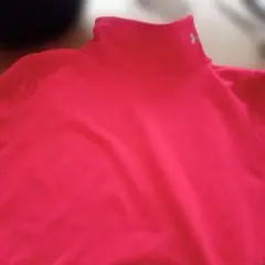 超お買い得❗️Under Armour ピンク ハイネック トレーナーsizeS