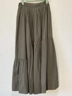 レディース　ロングスカート　フレア　総ゴム　カーキ