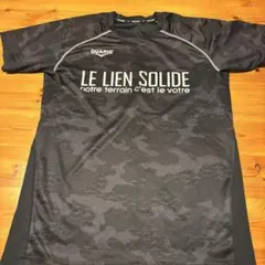 DUARIG 迷彩柄 ブラックシャツ