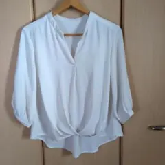 白シャツ　八分丈のサムネイル