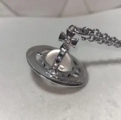 Vivienne Westwood オーブ ネックレスのサムネイル