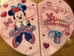 ディズニーランド　ポータブルクッション　パルパルーザ　ミニーのファンダーランド