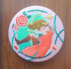 ディズニー　BANDAI　バンダイ　刺繍缶バッチ　眠れる森の美女②