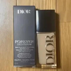 DIOR Forever Skin Glow 2N リキッドファンデ SPF50のサムネイル