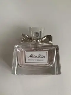 Miss Dior BLOOMING BOUQUET 香水