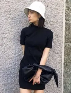 EMODA リブハイネック半袖ミニワンピース ブラックのサムネイル
