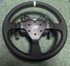 Steering Wheel 320 V2とUniversal Hub V2