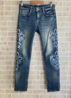 Item thumbnail for item 2c59a85d-c734-43a3-91b5-483ed3749868