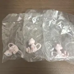 ポケモン　しっぽみてみて！フィギュア　ミュウ