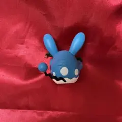 ポケモン マリルリ フィギュア みんなで雨宿り ガチャ マスコット